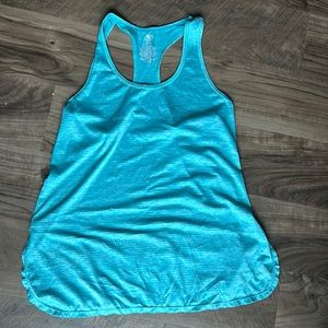 Sleeveless workout top